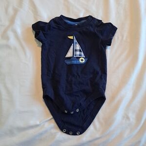 Gymboree boys size 3-6 months navy bodysuit with sailboat applique VGUC